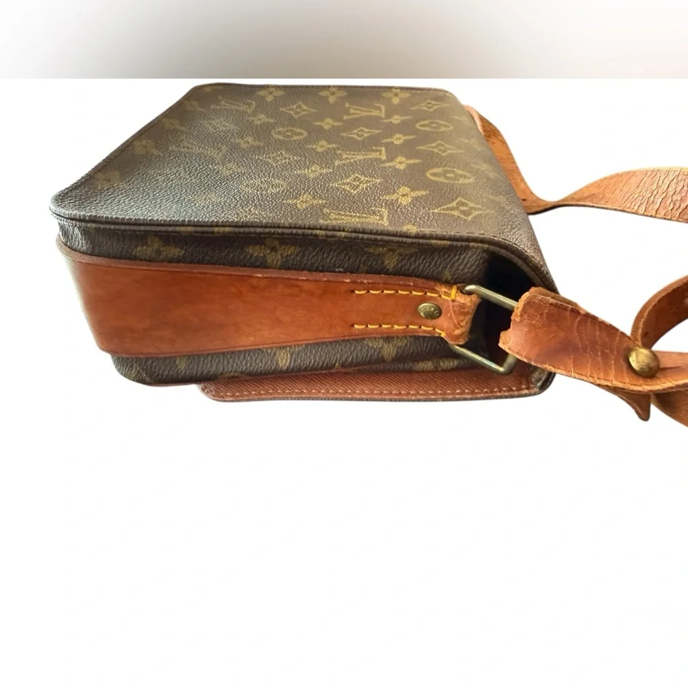 Vintage Louis Vuitton Monogram Cartouchière-Style Flap Crossbody- see Callouts - Picture 4 of 15